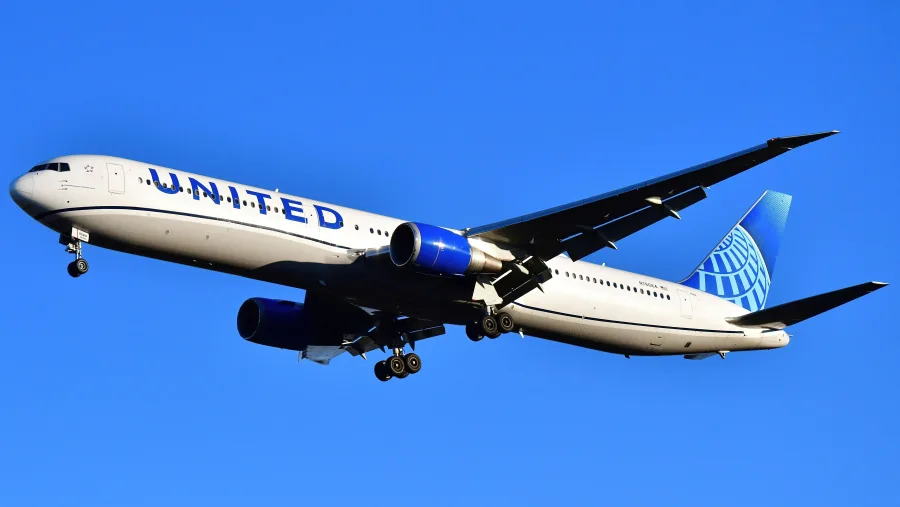 Boeing 767-400