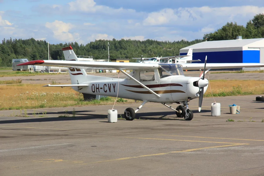 Cessna 152