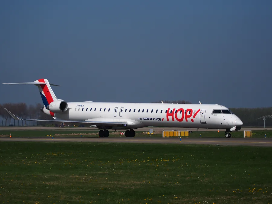 Bombardier CRJ1000