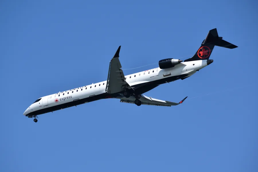 Bombardier CRJ900