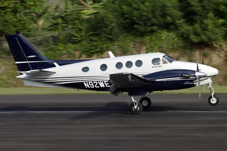 Beechcraft King Air C90